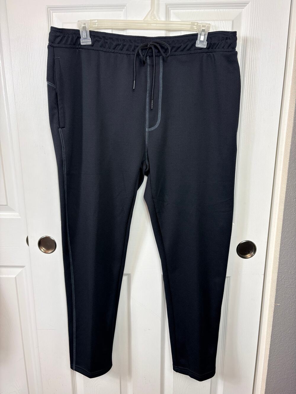 Xersion Men's Black Athletic Track Pants Textured Knit Fabric Size XL